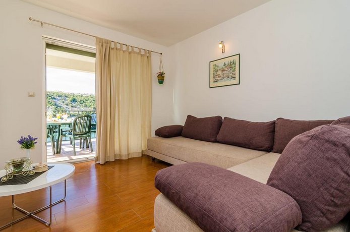 Apartments Regina Maris