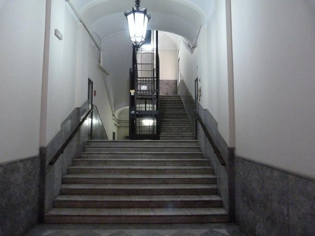 Il Ventre di Napoli Broggia