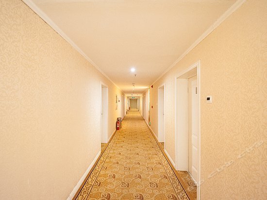 Royal International Hotel Yancheng
