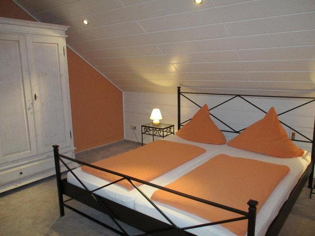 Pension Altenbeck & Ferienwohnung Chalet