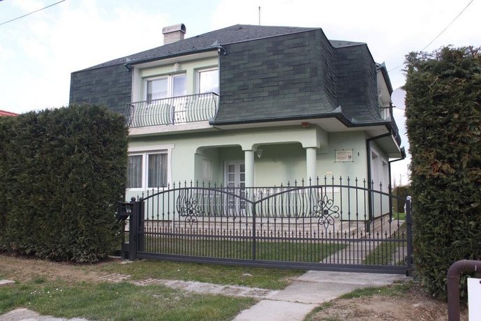 Orwa apartmanok - Cedrus koz