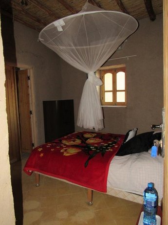 Khamlia Desert Bed & Breakfast