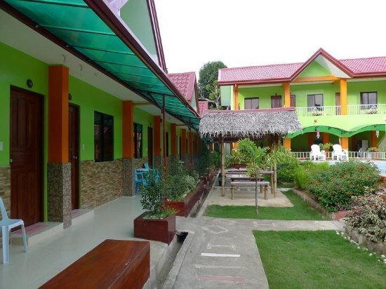 Green Park Tourist Inn