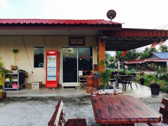 Huda Inn