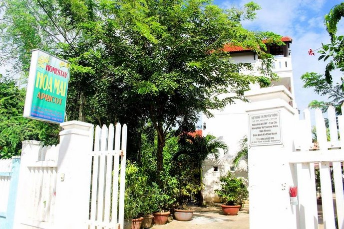 Apricot Homestay