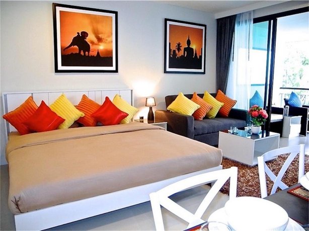 Bliss Patong Modern Studio