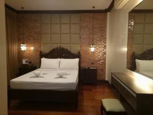 Vigan Plaza Hotel