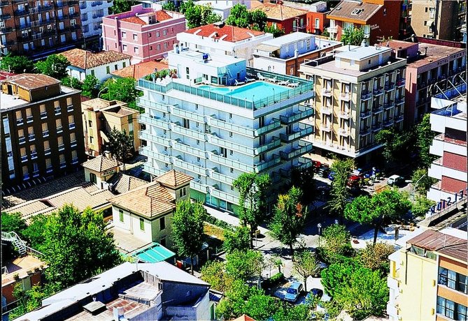 Residence Hotel Club House