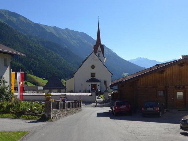Pension Stoffler Sankt Veit in Defereggen Austria thumbnail