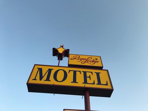 OYO Hotel Yuma AZ Near Lutes Casino