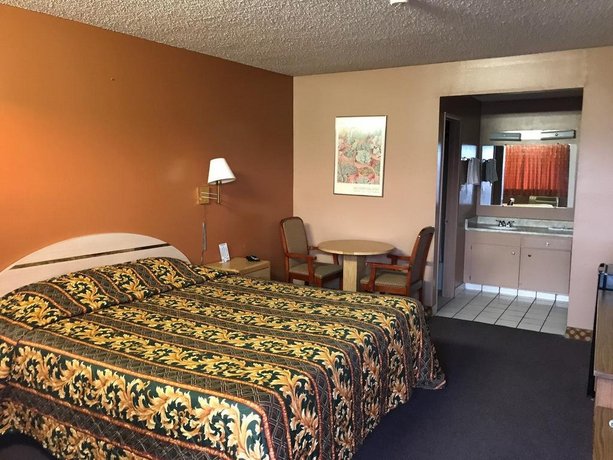 OYO Hotel Yuma AZ Near Lutes Casino
