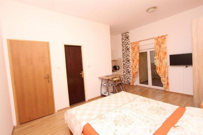 Apartments Sena Rovinj