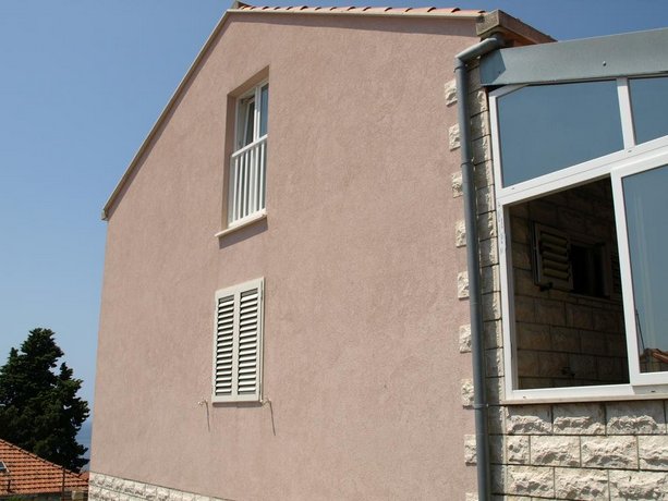 Ballerina Apartment