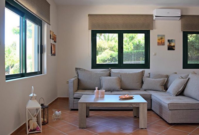 Lux Villa Aspalathos with Pool 700m to Beach 1km to Restaurant