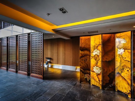 Nandun Hotel