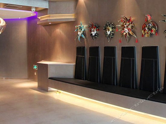 Orange Hotel Select Tianjin South Jiefang Road