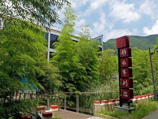 JYBY Hotel