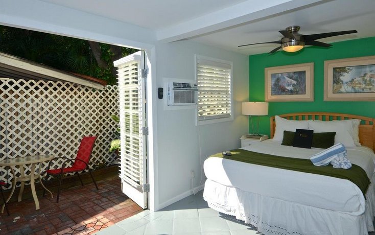 The Garden House Key West Compare Deals