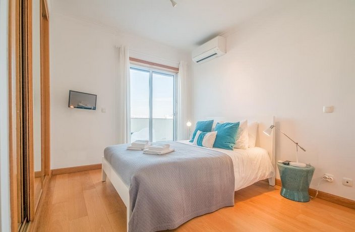 Exclusive Penthouse with Terrace & Garage