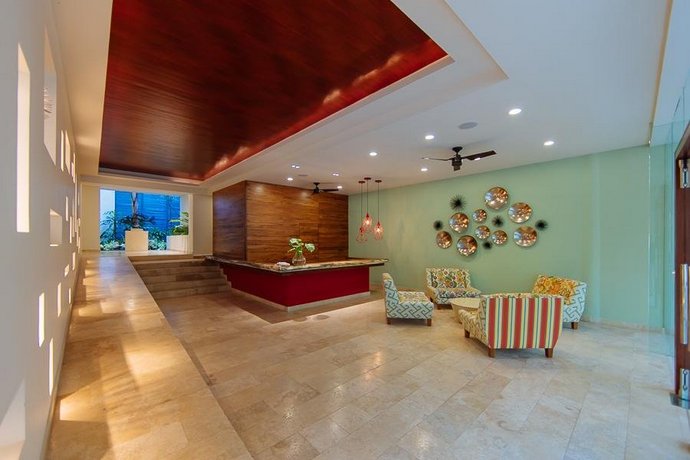 Magnificent 3BR condo close to the Caribbean sea by Happy Address