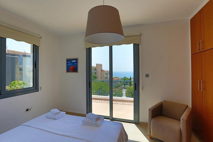 Infinite Blu Villa