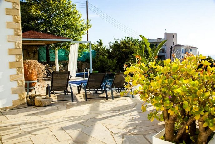 Infinite Blu Villa