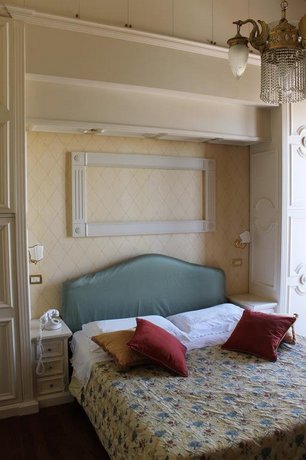 B&B Le Sorelle Naples