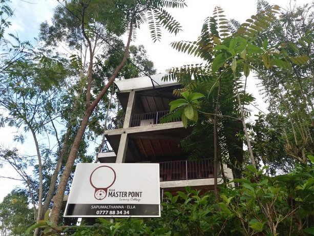 Ella Master Point Luxury Cottage