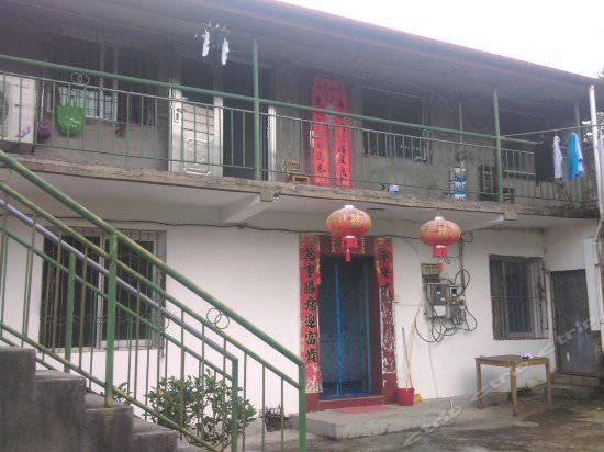 Campsis Garden Guesthouse Fairy Cave of Lushan China thumbnail