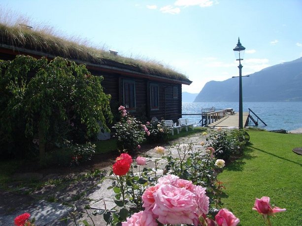 Leikanger Fjord Hotel