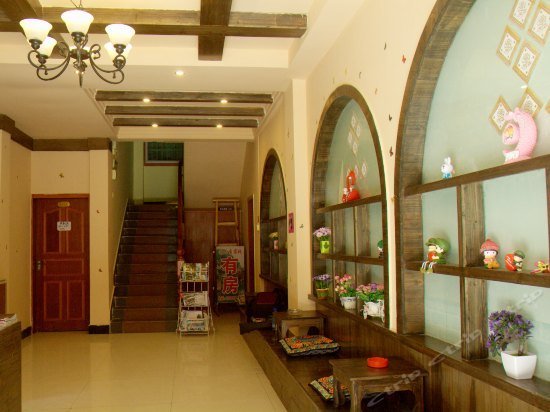 Jiangbian Anranju Hostel