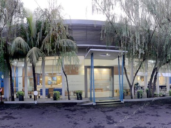Hotel Senen Indah