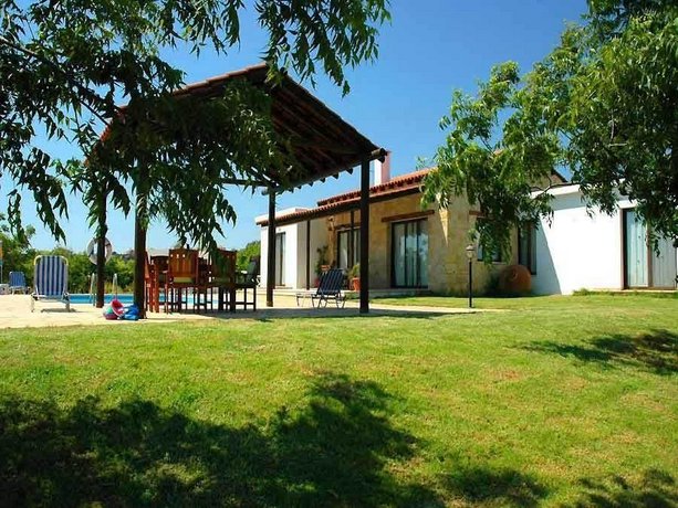 Villa Karydia