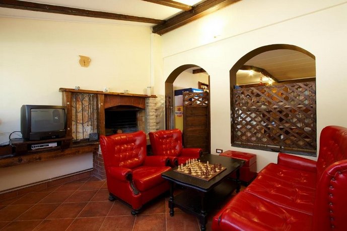 Guesthouse Barboska-pool & tennis court