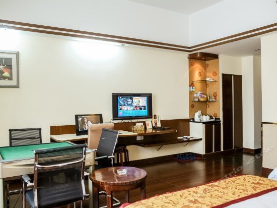 Huasheng Hot Spring Hotel Hainan
