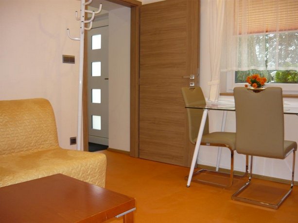 Apartments - Penzion Lena