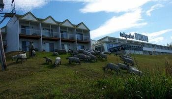 Mon Joli Motel Mont Joli Airport Canada thumbnail