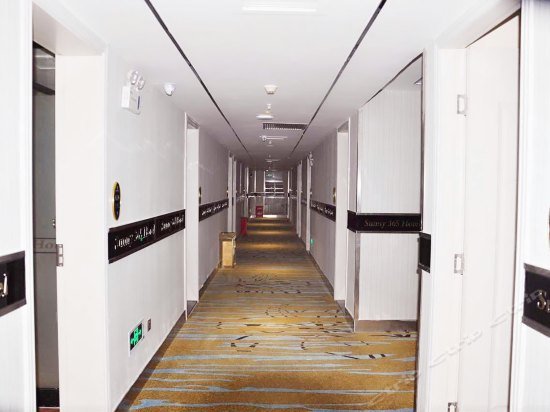The Sun 365 Hotel