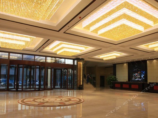 Hulunber Zhongcheng Holiday Hotel