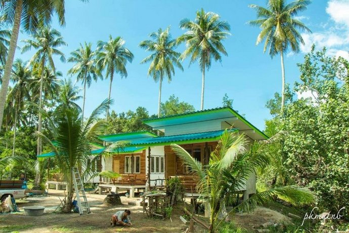 Suan Maprao Ko Kut Resort