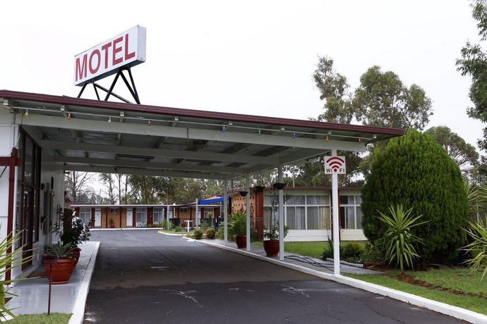 Silver Oaks Motel  Australia thumbnail