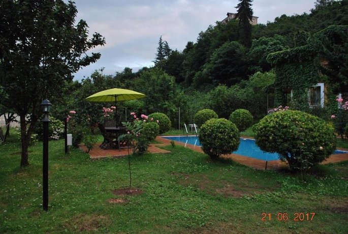 Villa River Village