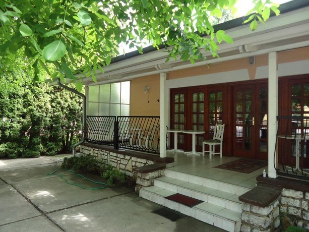 Holiday Apartmanhaz Balatonfured