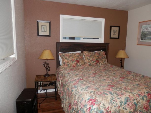 Birch Creek 1 - 1BR/1BA - Down Canyon