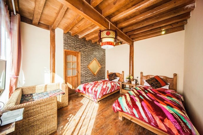 Jinghuayuan Boutique Inn