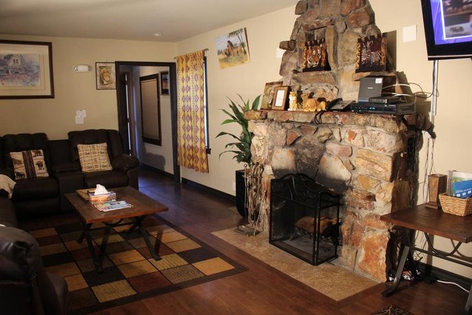 Safari Lodge Big Bear Lake