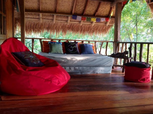 Love Shack Shangri-la Gili Meno