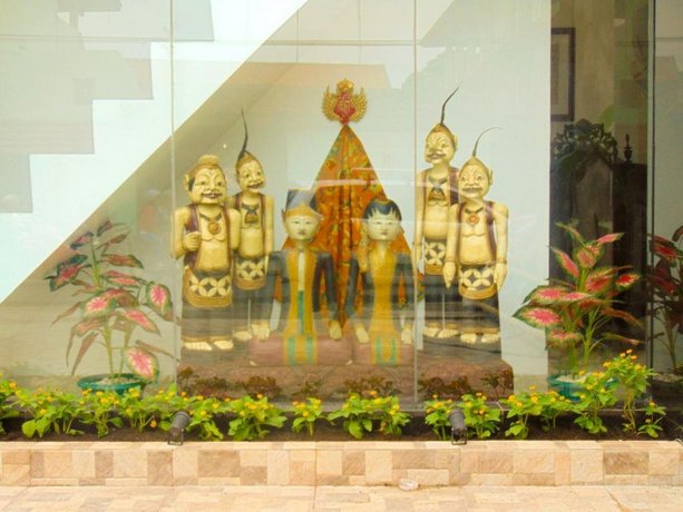 Cabin Hotel Bhayangkara