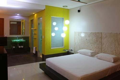 Assahi Motel Adult Only