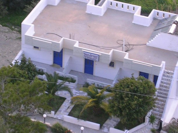 Stefanos Apartments